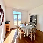 Casa de Férias Les Hauts De Tison ~ Vue Sur La Vallee Du Clain Poitiers