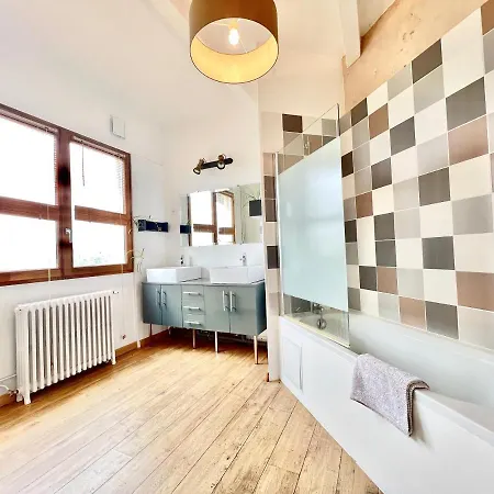 Les Hauts De Tison ~ Vue Sur La Vallee Du Clain Prázdninový dům *